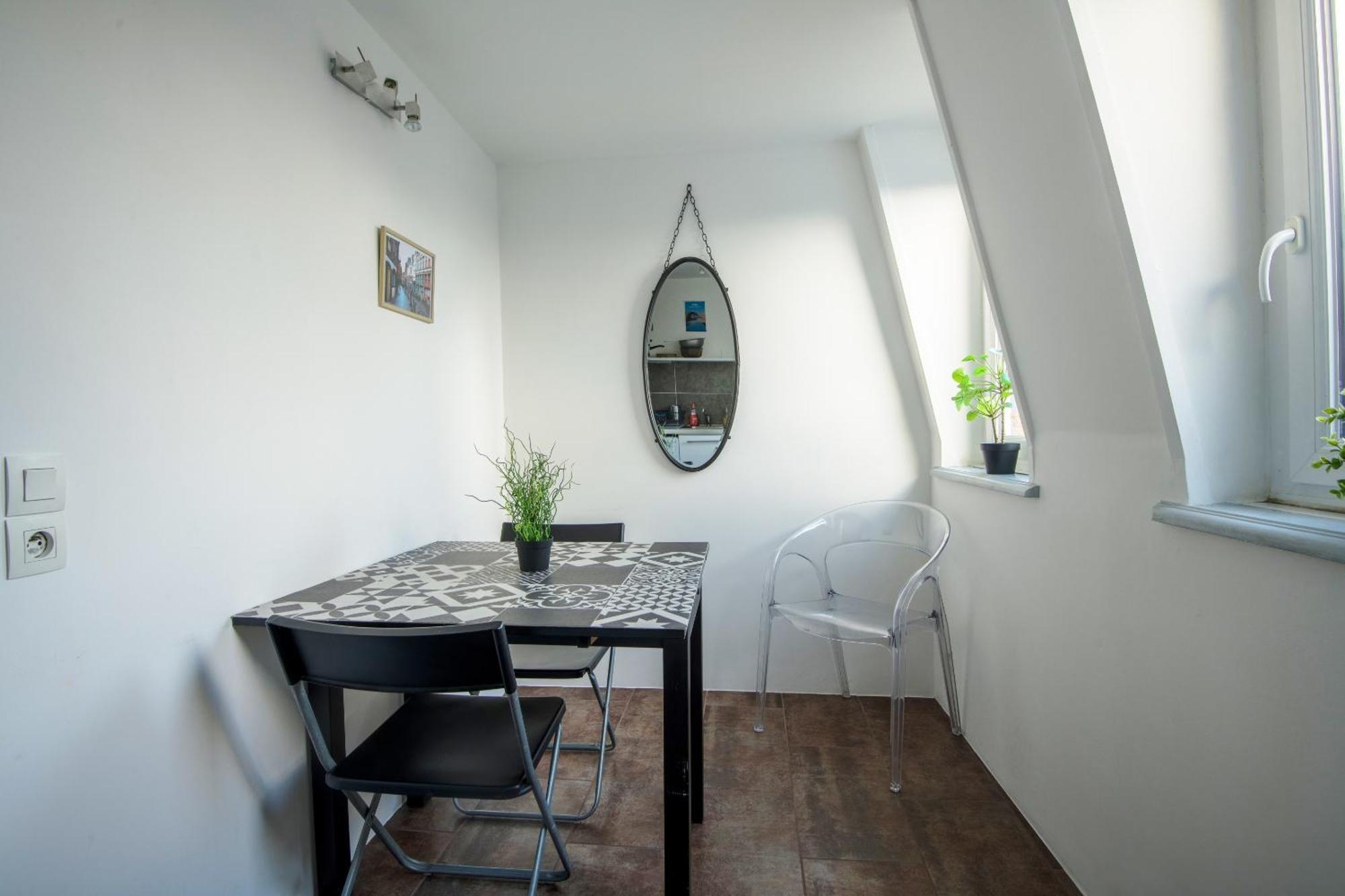 Royale Apartments Vieux Lille 24H24H Access Luaran gambar